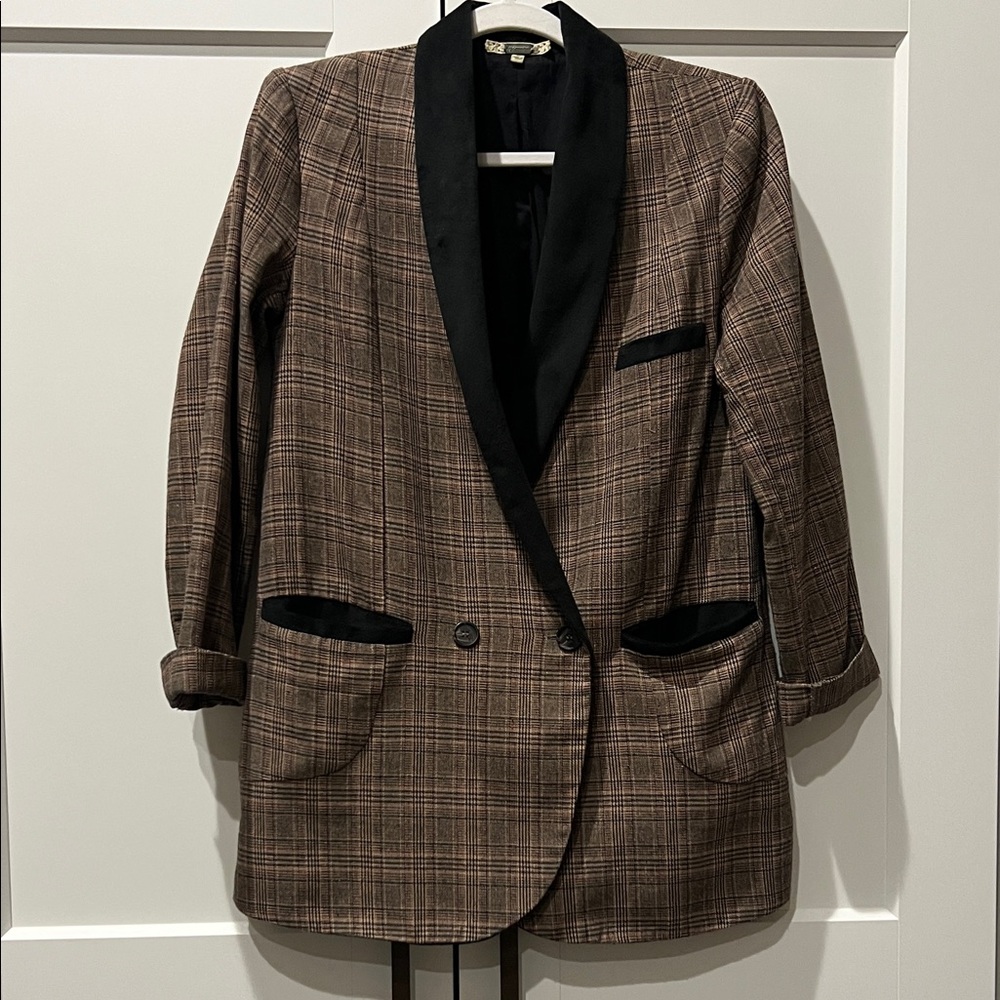 Classic Brown Plaid Blazer with Black Accents